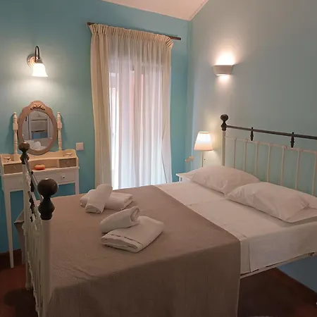 Granny's Little House Apartament