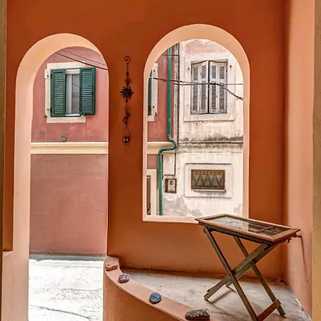 Granny's Little House Apartament